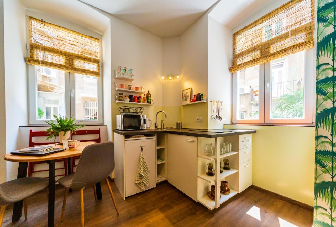 Apartman Baronessa Agatha Lägenhet Rijeka Exteriör bild