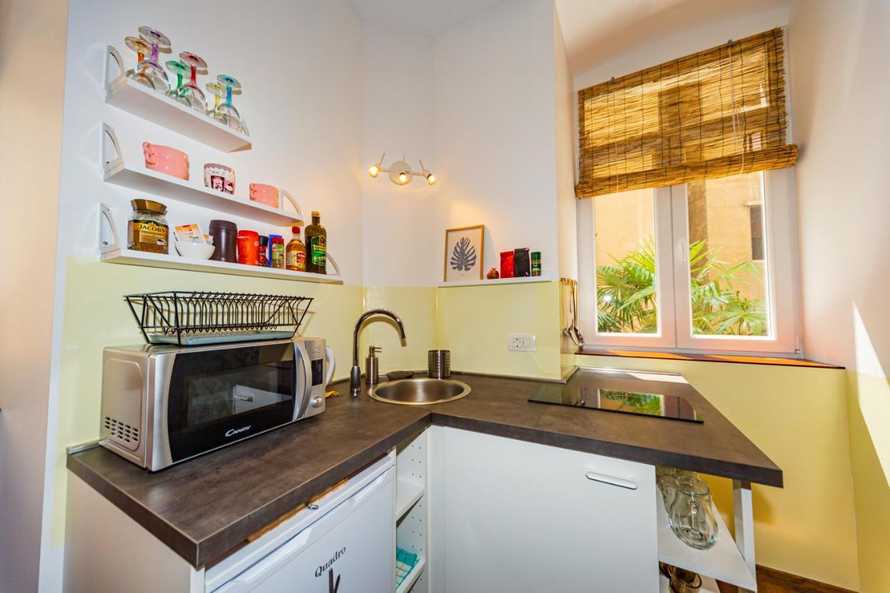 Apartman Baronessa Agatha Lägenhet Rijeka Exteriör bild