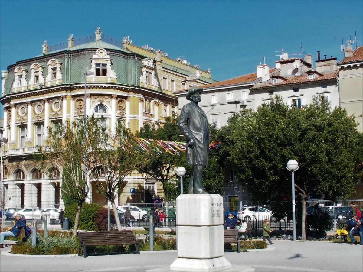 Apartman Baronessa Agatha Lägenhet Rijeka Exteriör bild