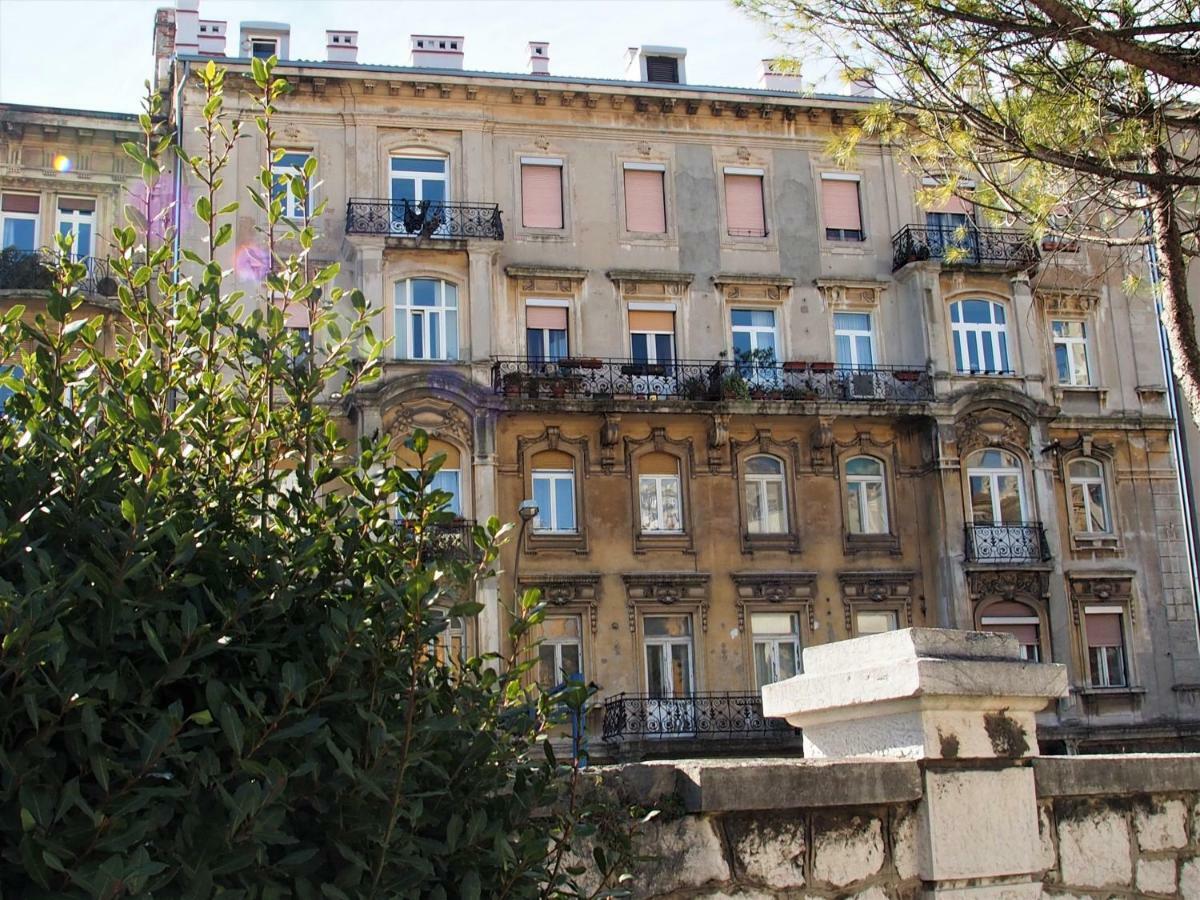 Apartman Baronessa Agatha Lägenhet Rijeka Exteriör bild